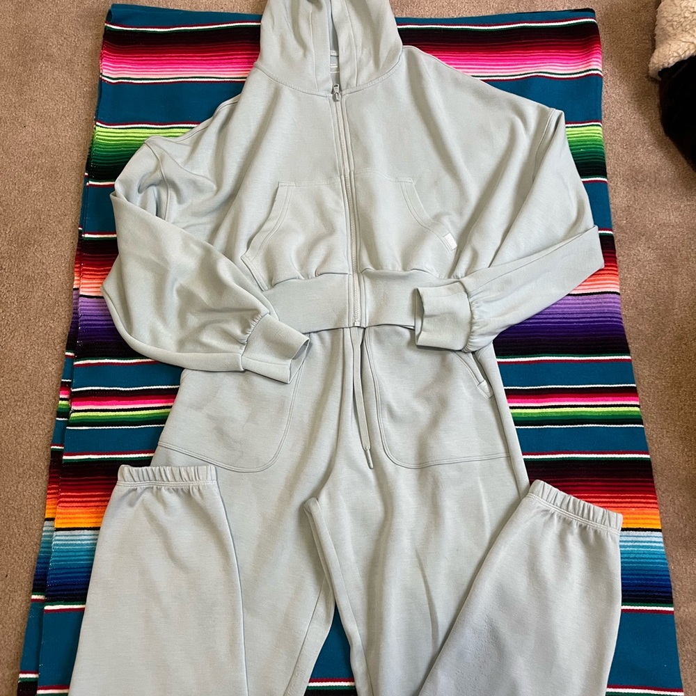 Women’s Light blue gilly hicks  sweat outfit
